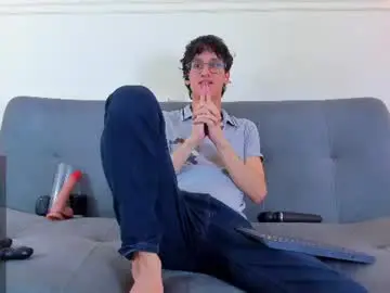 Chaturbate Nude Webcam of camilo_stark