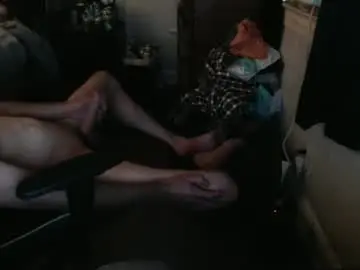 Chaturbate Live Sex Cam of masterbatemike1