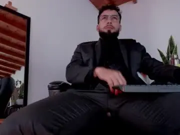 Chaturbate Watch Live Sex Cams of bruno_woods