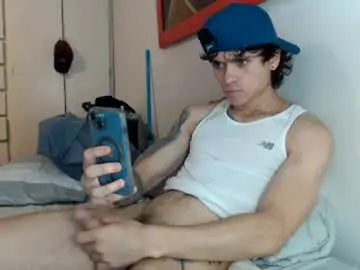 Chaturbate Free Live Porn of daniel_collins07