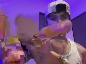 Chaturbate Best live sex cam show of daniel_collins07