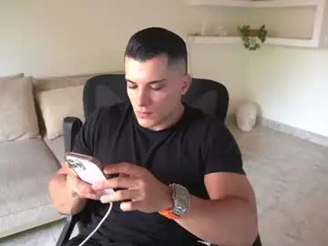 Chaturbate Private Sex Chat of maximohoot
