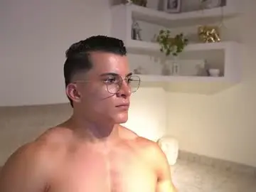Chaturbate Live Porn of maximohoot