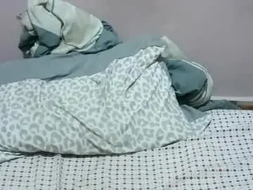 Chaturbate Live Sex Cam of squirtypussie