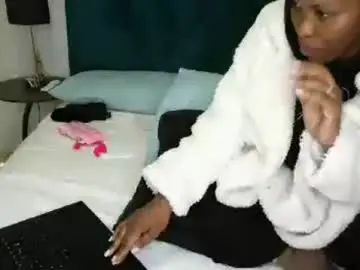 Chaturbate Free Porn Cam of daddyslittleebony