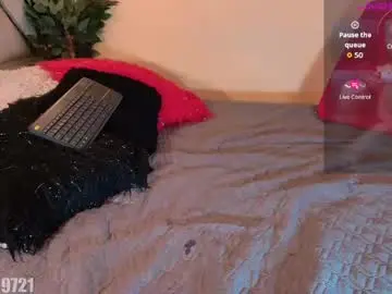 Chaturbate Best live sex cam show of marcela_davila1