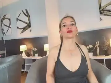 Chaturbate Adult Video Chat of jennamilf_