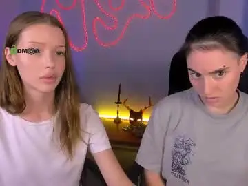 Chaturbate Live Sex Cam of khloebeauty