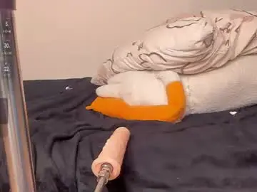 Chaturbate Live Sex Cam of neiljungg