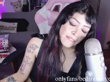 Chaturbate Free Porn Cam of bedroomeyess