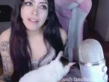 Chaturbate Live Sex Cam of bedroomeyess