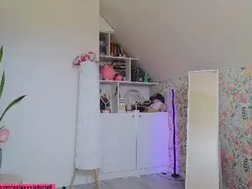 Chaturbate Live Sex Cam of brilliantvictoria