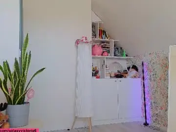 Chaturbate Best live sex cam show of brilliantvictoria