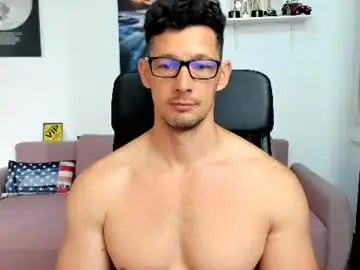 Chaturbate Best live sex cam show of brutusk1