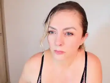 Chaturbate Live Sex of _madamemature_