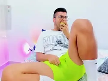Chaturbate Best live sex cam show of alberth_cm