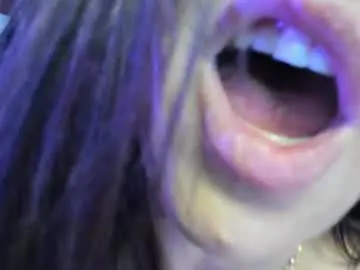 Chaturbate Watch Live Sex Cams of elle4you