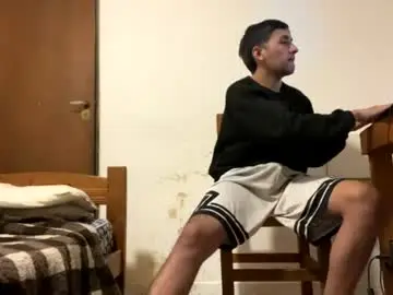 Chaturbate Private Sex Chat of y0ungwithbrowndick