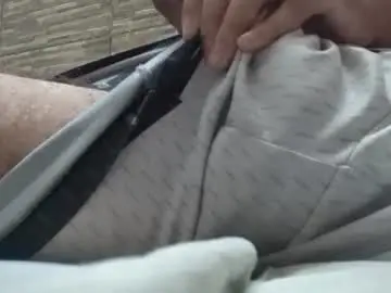 Chaturbate Free Live Porn of y0ungwithbrowndick