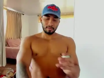Chaturbate Adult Video Chat of cristobal12cock