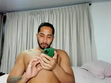 Chaturbate Best live sex cam show of cristobal12cock
