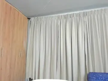 Chaturbate Live Sex Cam of cristobal12cock