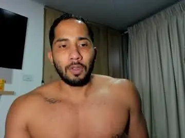 Chaturbate Live Sex of cristobal12cock