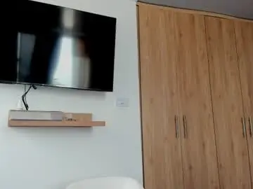 Chaturbate Watch Live Sex Cams of cristobal12cock