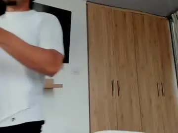 Chaturbate Free Porn Cam of cristobal12cock