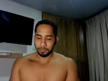 Chaturbate Free Live Porn of cristobal12cock