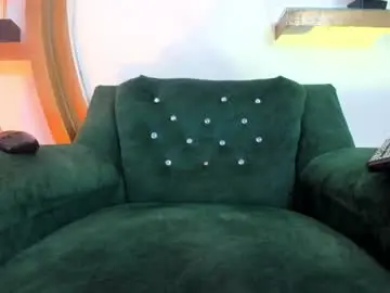 Chaturbate Live Sex Cam of evanlune