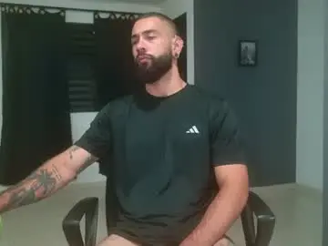 Chaturbate Adult Webcam of matheusbeard2