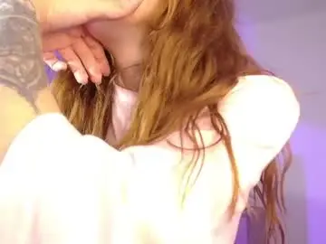 Chaturbate Live Sex of alina_lee01