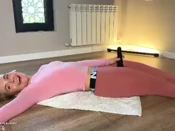 Chaturbate Live Sex of honey_sunshine