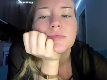 Chaturbate Best live sex cam show of lisi_kiss_