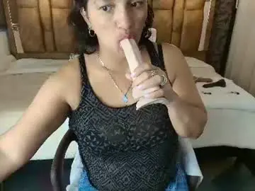 Chaturbate Live Sex of marylinmilf