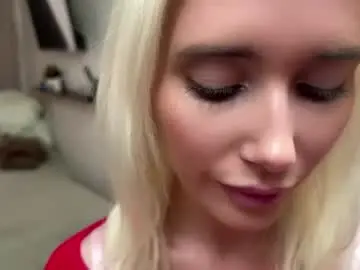 Chaturbate Live Sex Cam of shaynicolai