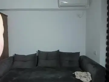 Chaturbate Best live sex cam show of zkk123