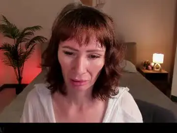 Chaturbate Live Sex Cam of grace_kellyy