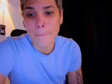 Chaturbate Sex Cam of laura_r23