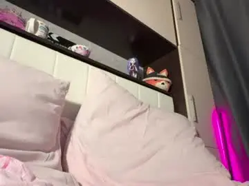 Chaturbate Live Sex Cam of marciwakeup