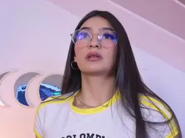 Chaturbate Private Sex Chat of salomee_mon