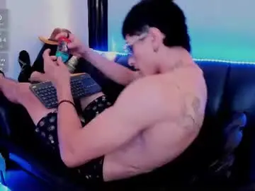 Chaturbate Free Porn Cam of dark_valentino