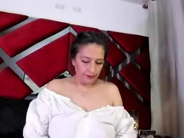 Chaturbate Best live sex cam show of kendra_foxxy_