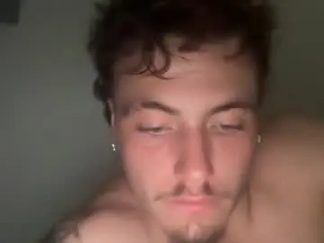 Chaturbate Live Sex Cam of kevinrod0801