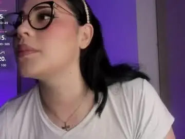 Chaturbate Adult Video Chat of luisagranados1
