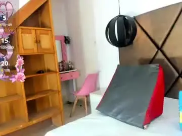 Chaturbate Watch Live Sex Cams of penelopeguzman__