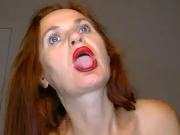 Chaturbate Live Sex Cam of _kapelka_