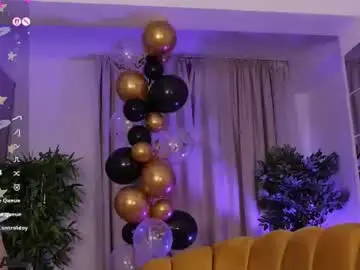 Chaturbate Live Sex Cam of allenamoon