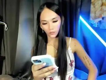 Chaturbate Live Sex Cam of nathalie_slut